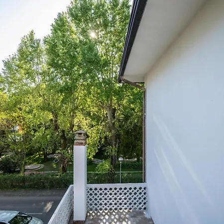 Residenza Maja 6 דירה ביביונה