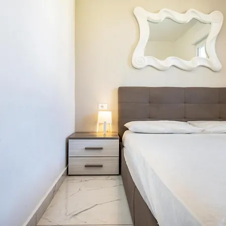 Residenza Maja 6 Apartamento *